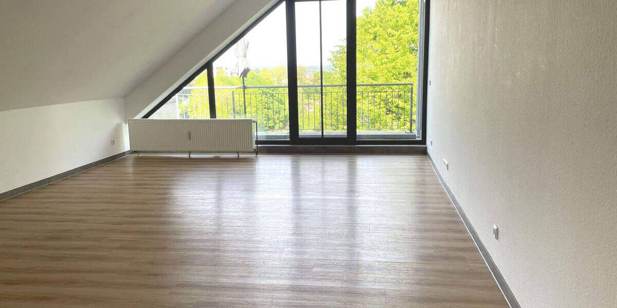Etagenwohnung Saarbrücken Alt-Saarbrücken - 3 Zimmer, 94 m&sup2;, 970&euro; | Angebot:26388800