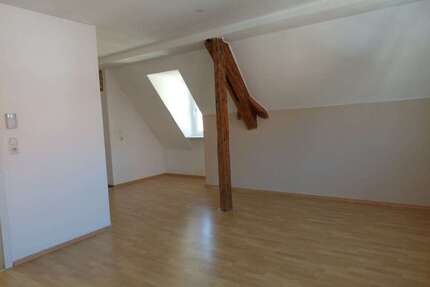 Wohnung Weißenburg - 2.5 Zimmer, 60 m&sup2;, 500&euro; | Angebot:26272032