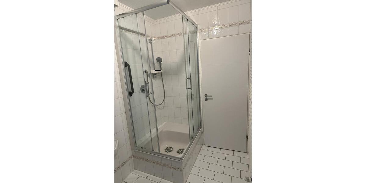 Etagenwohnung Hilpoltstein - 6 Zimmer, 270 m&sup2;, 1.650&euro; | Angebot:23386174