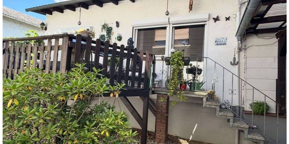 Etagenwohnung Linden Großen-Linden - 3 Zimmer, 120 m&sup2;, 1.200&euro; | Angebot:26723929