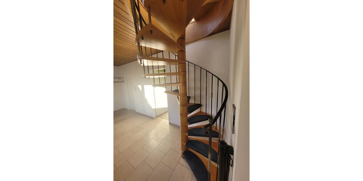 Terrassenwohnung Hünfelden - 4 Zimmer, 140 m&sup2;, 990&euro; | Angebot:25048996