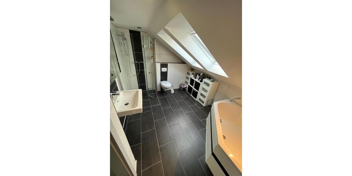 Reihenhaus Gifhorn - 5 Zimmer, 136 m&sup2;, 1.400&euro; | Angebot:24851757