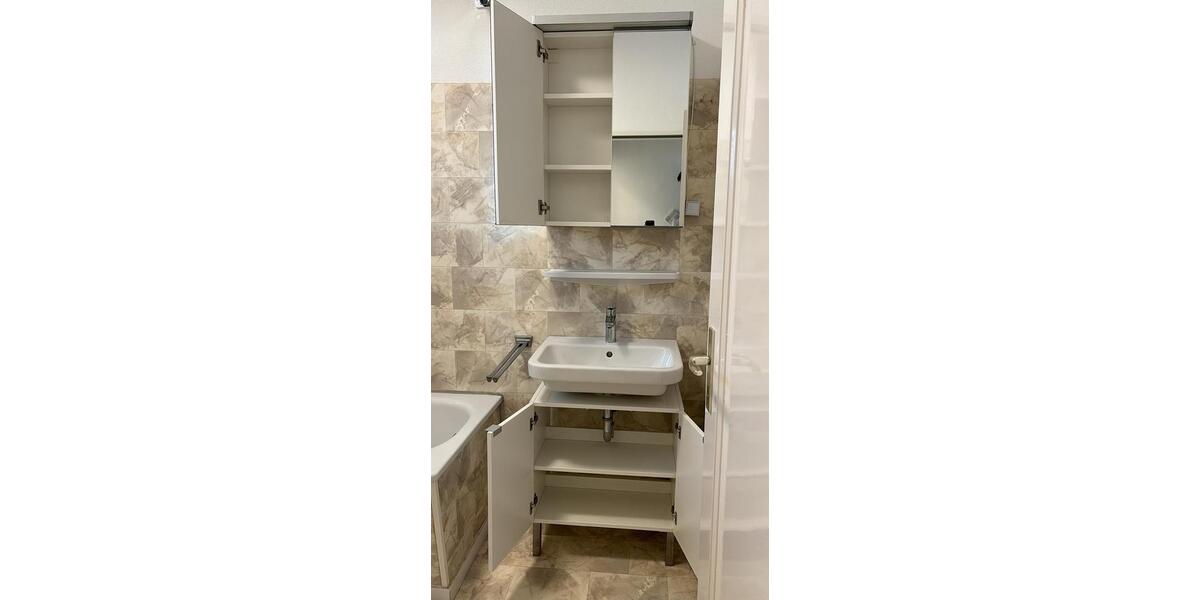 Erdgeschoßwohnung Kelkheim (Taunus) - 2.5 Zimmer, 75 m&sup2;, 750&euro; | Angebot:25050685