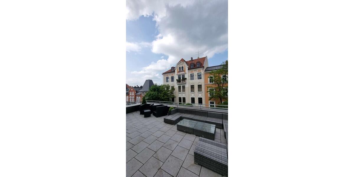 Dachgeschoßwohnung München Schwabing-Freimann - 1 Zimmer, 12 m&sup2;, 300&euro; | Angebot:25080736