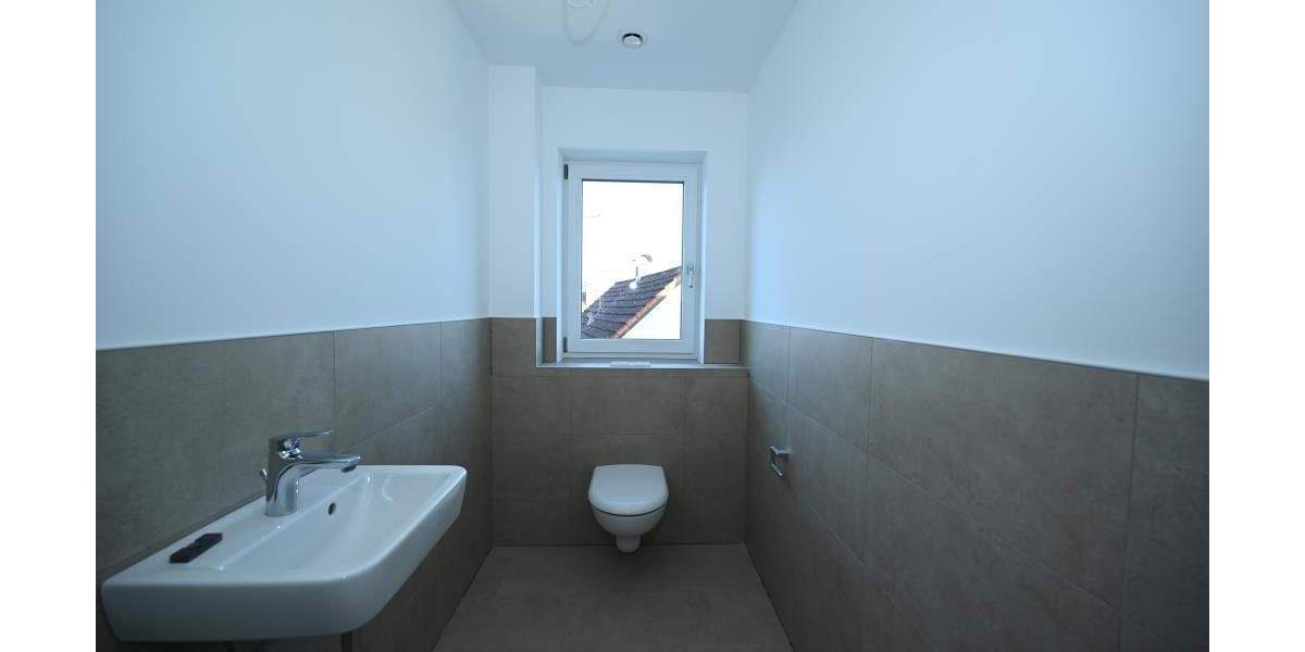 Etagenwohnung Seubersdorf - 4 Zimmer, 111 m&sup2;, 1.175&euro; | Angebot:25683134