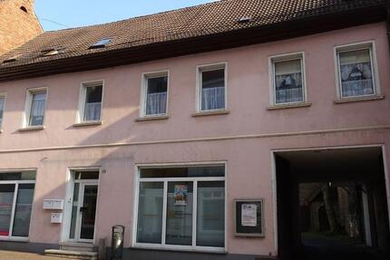 Wohnung Hettstedt - 3 Zimmer, 96 m&sup2;, 500&euro; | Angebot:25710695