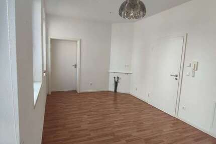 Wohnung Bitterfeld Anhaltsiedlung - 1 Zimmer, 30 m&sup2;, 240&euro; | Angebot:26564729