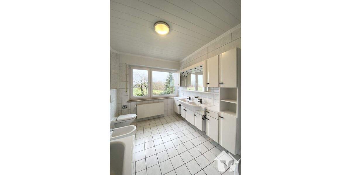 Etagenwohnung Lähden - 5 Zimmer, 141 m&sup2;, 785&euro; | Angebot:26189836