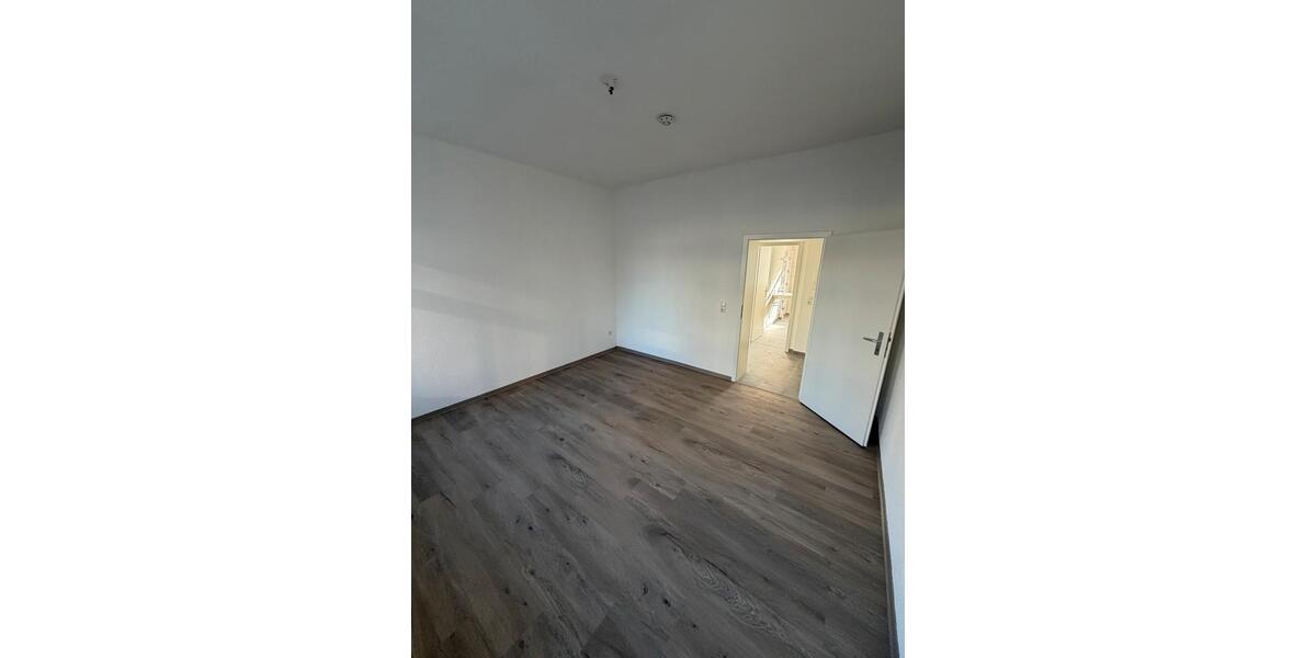 Etagenwohnung Erfurt - 1 Zimmer, 42 m&sup2;, 505&euro; | Angebot:26072704