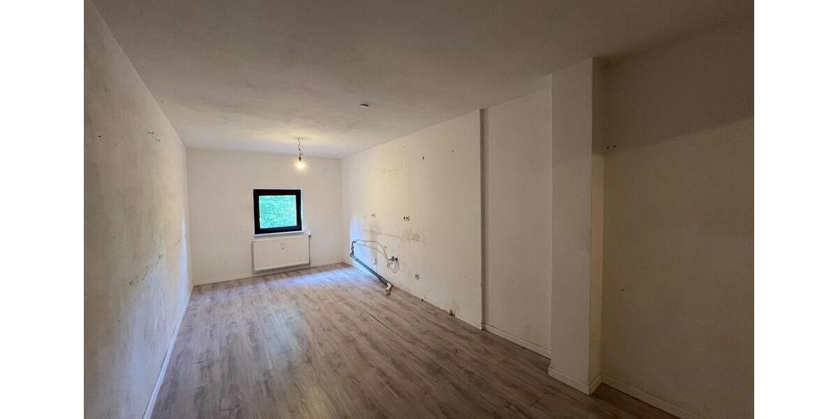 Etagenwohnung Kalletal - 4 Zimmer, 120 m&sup2;, 650&euro; | Angebot:24780690