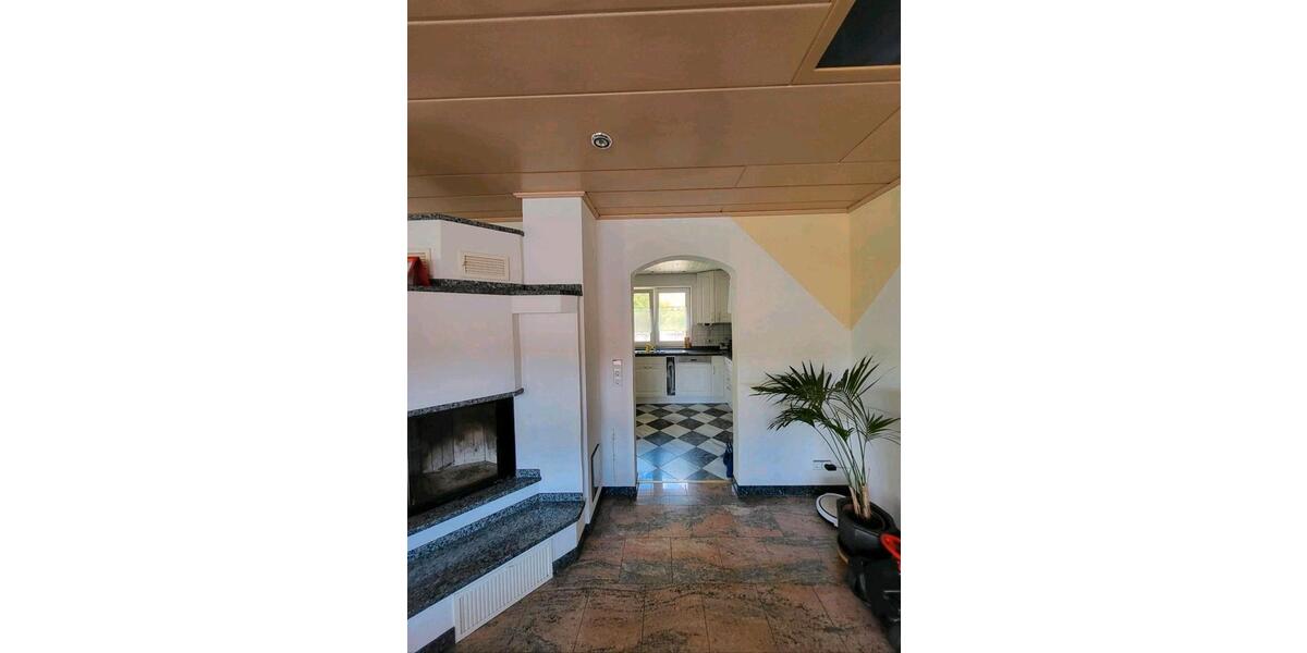 Einfamilienhaus Waldshut-Tiengen Tiengen - 5.5 Zimmer, 155 m&sup2;, 1.450&euro; | Angebot:26502570