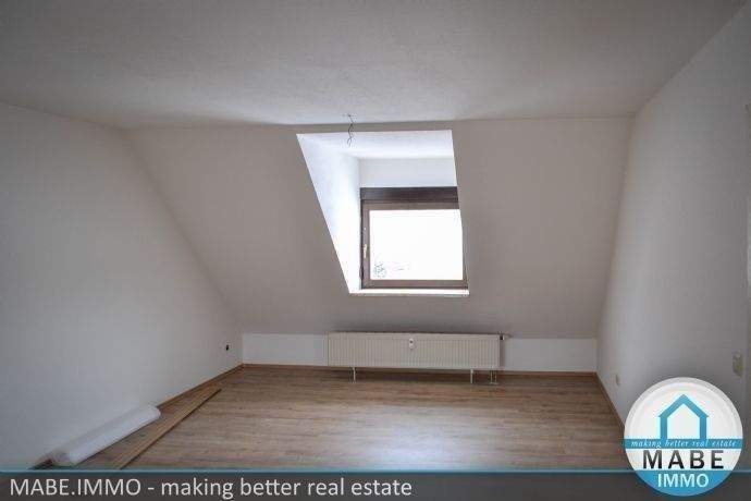 Etagenwohnung Gersdorf - 3 Zimmer, 67 m&sup2;, 400&euro; | Angebot:26139322