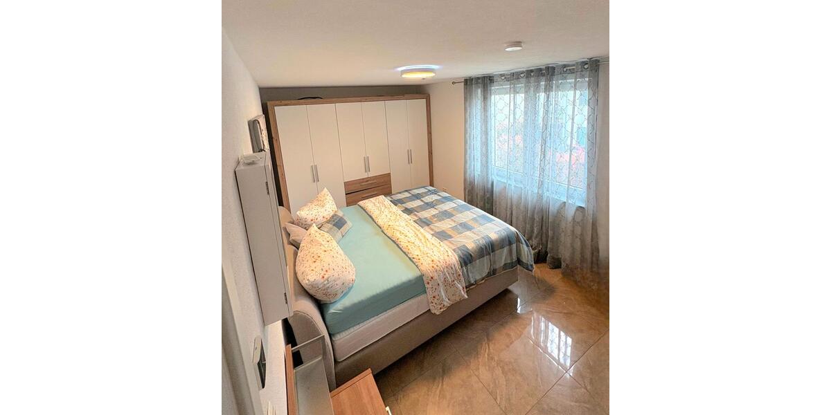 Etagenwohnung Wörth am Rhein - 5 Zimmer, 198 m&sup2;, 1.980&euro; | Angebot:26700500