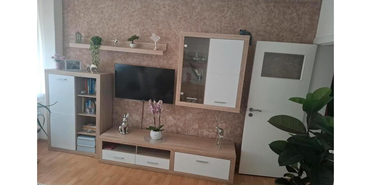 Erdgeschoßwohnung Kiel Gaarden-Ost - 2 Zimmer, 52 m&sup2;, 634&euro; | Angebot:24838903