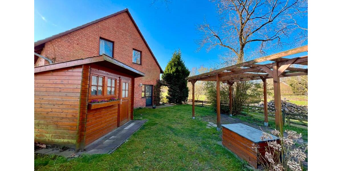 Doppelhaushälfte Nienburg (Weser) - 5 Zimmer, 137 m&sup2;, 980&euro; | Angebot:26144515