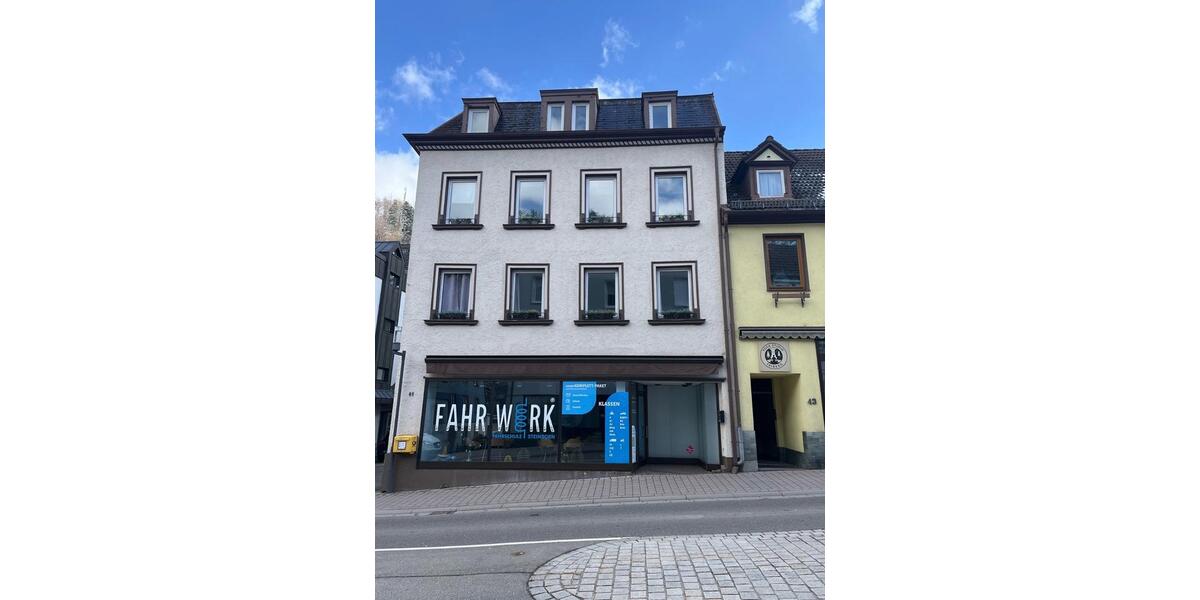 Etagenwohnung Triberg im Schwarzwald - 4 Zimmer, 94 m&sup2;, 730&euro; | Angebot:25922236