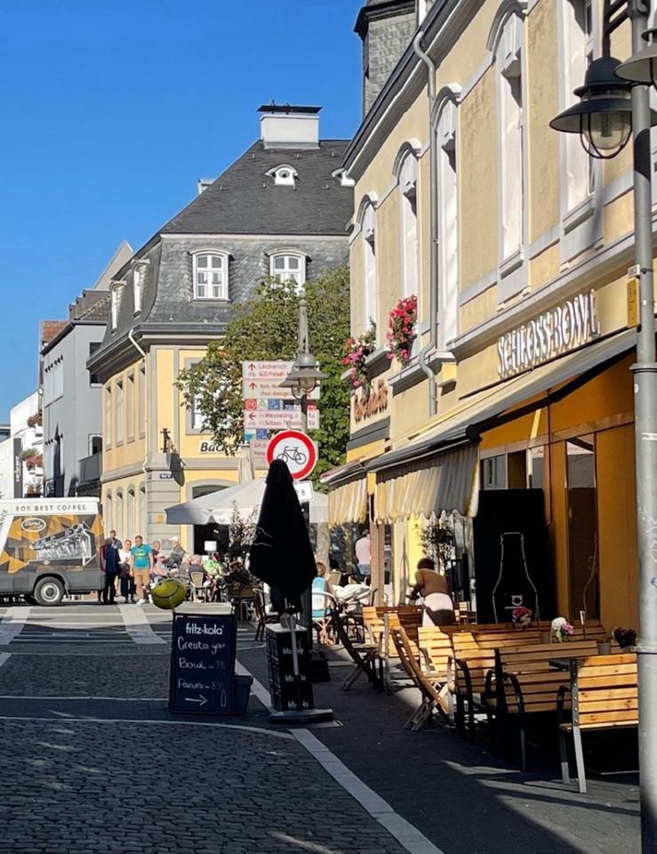Top Lage Schlossstadt Brühl Ladenlokal zimmer