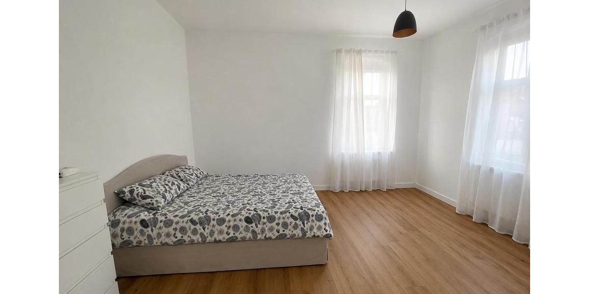 Erdgeschoßwohnung Greifswald - 4 Zimmer, 115 m&sup2;, 1.600&euro; | Angebot:26612768
