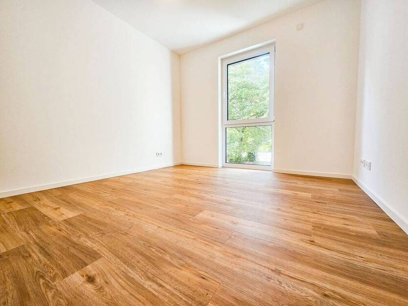 ERSTBEZUG: 2-Zimmer-NeubauWohnung mit Balkon, hochwertiger Einbauküche und Tageslichtbad