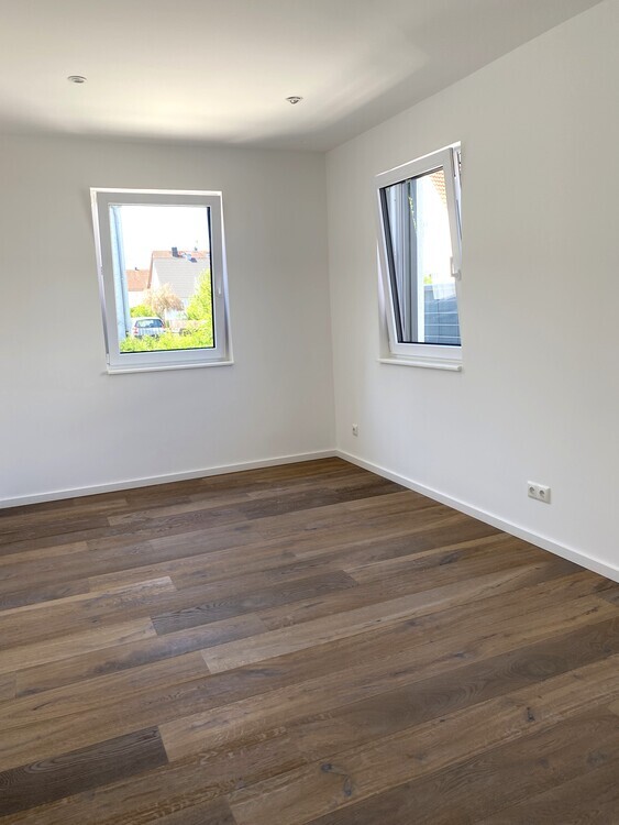 familienfreundliche moderne Erdgeschoßwohnung mit Gartenanteil