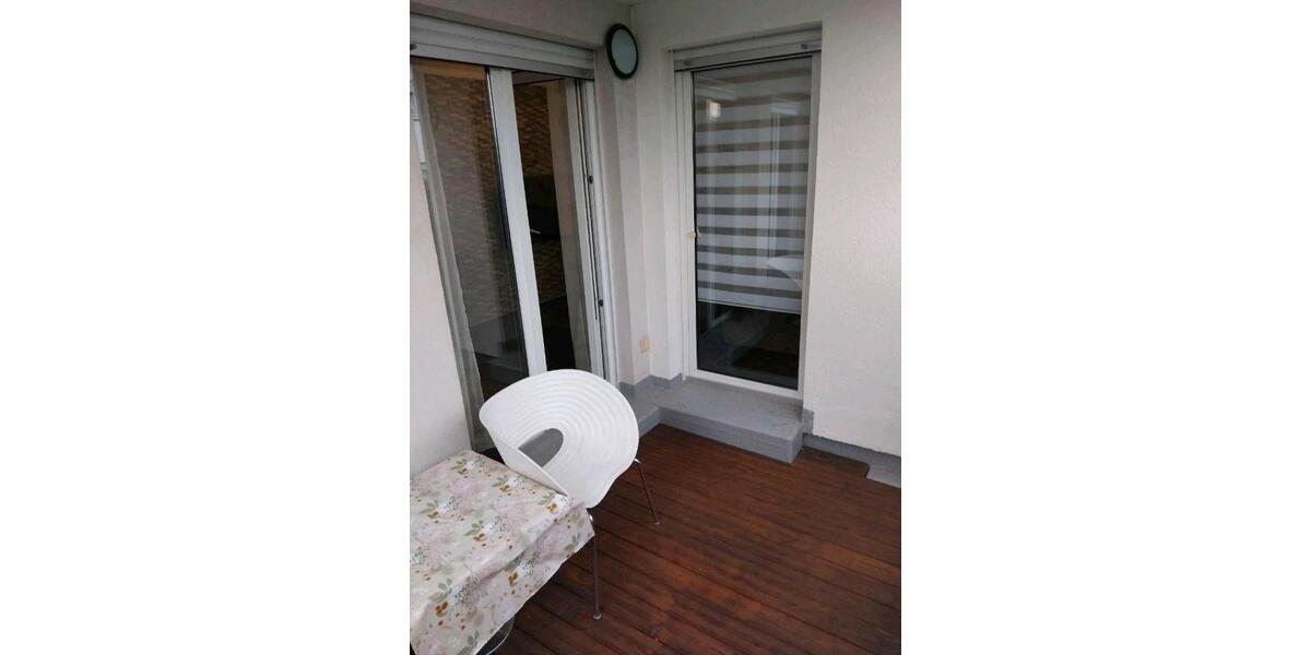 Etagenwohnung Wiesbaden Mainz-Amöneburg - 2 Zimmer, 44 m&sup2;, 1.450&euro; | Angebot:26037620