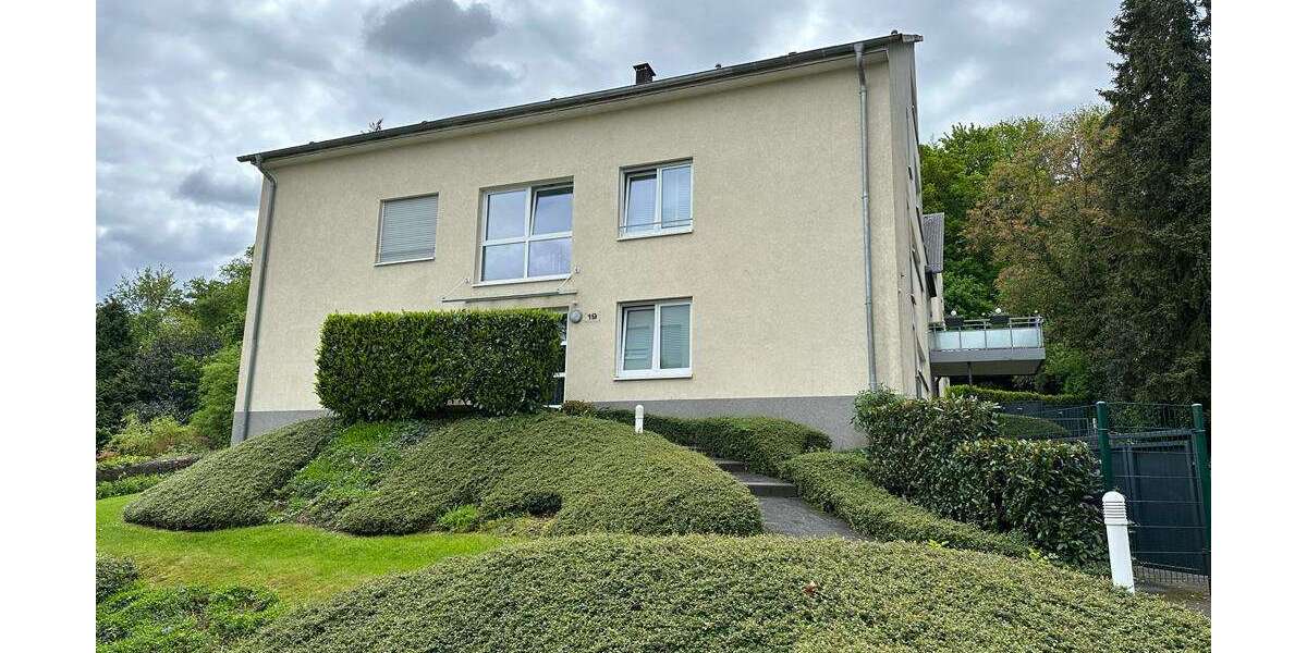 Etagenwohnung Wuppertal Elberfeld Brill - 3 Zimmer, 92 m&sup2;, 960&euro; | Angebot:27056270