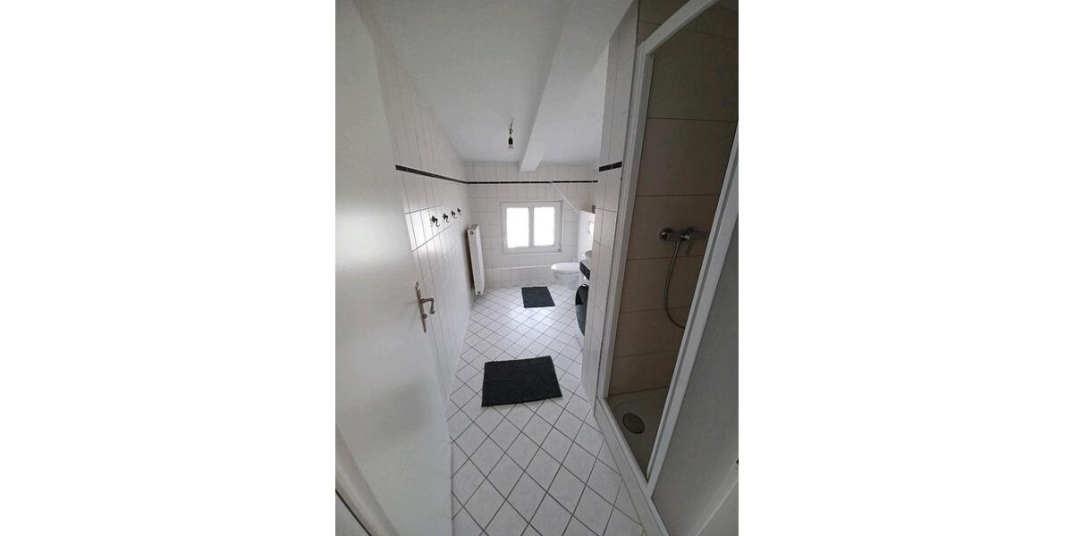 Wohnen auf Zeit Schwerin - 1 Zimmer, 15 m&sup2;, 500&euro; | Angebot:26044442