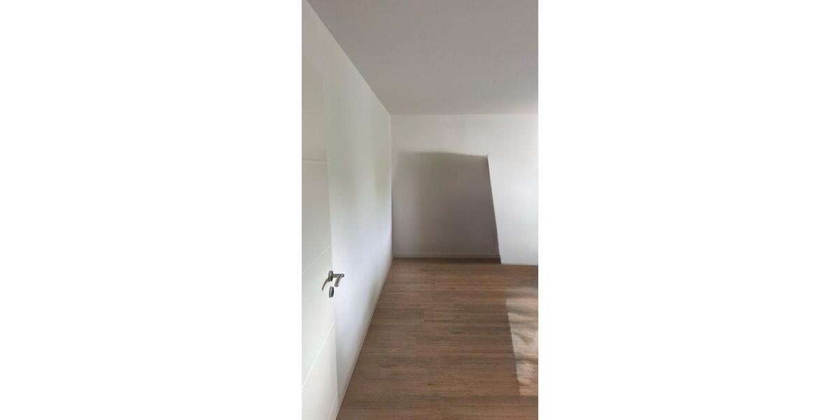 Erdgeschoßwohnung Breuna - 2 Zimmer, 73 m&sup2;, 750&euro; | Angebot:26639042