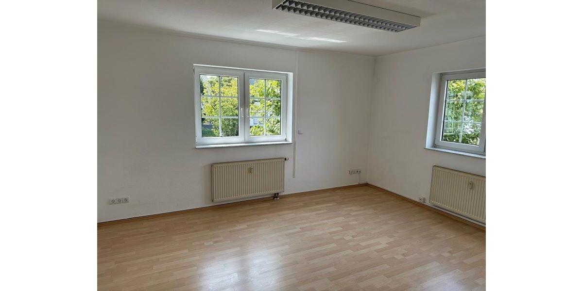 Gewerbeobjekt Bruchköbel - 700&euro; | Angebot:24877686