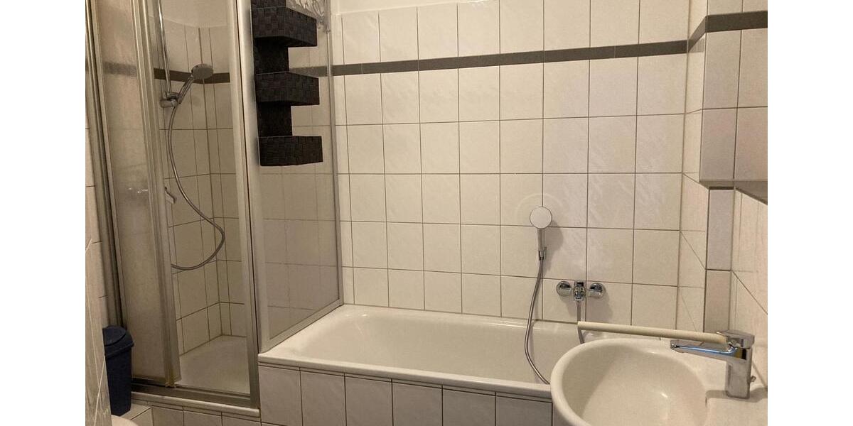 Etagenwohnung Erkelenz - 3 Zimmer, 77 m&sup2;, 650&euro; | Angebot:25922782