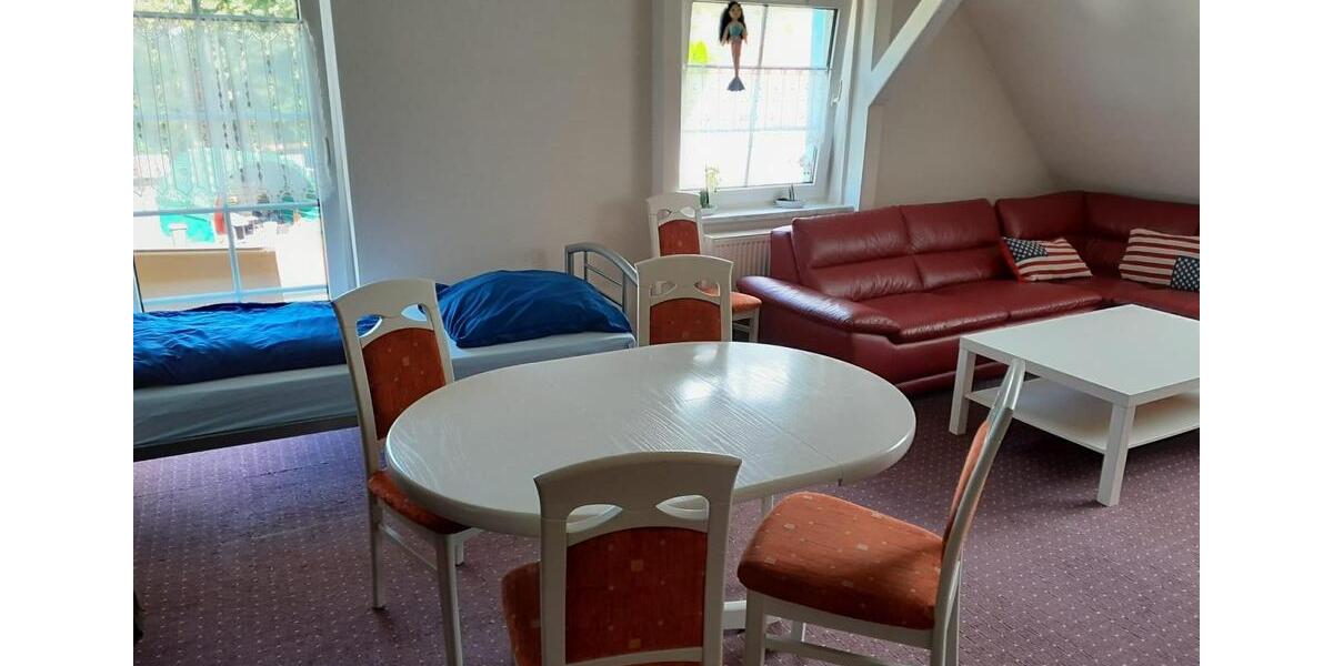 Etagenwohnung Bützow - 4 Zimmer, 100 m&sup2;, 130&euro; | Angebot:25923957