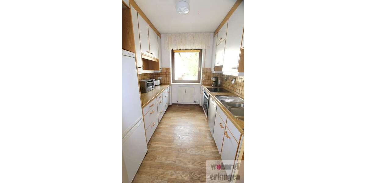 Etagenwohnung Erlangen Am Anger - 3 Zimmer, 83 m&sup2;, 1.300&euro; | Angebot:26756801