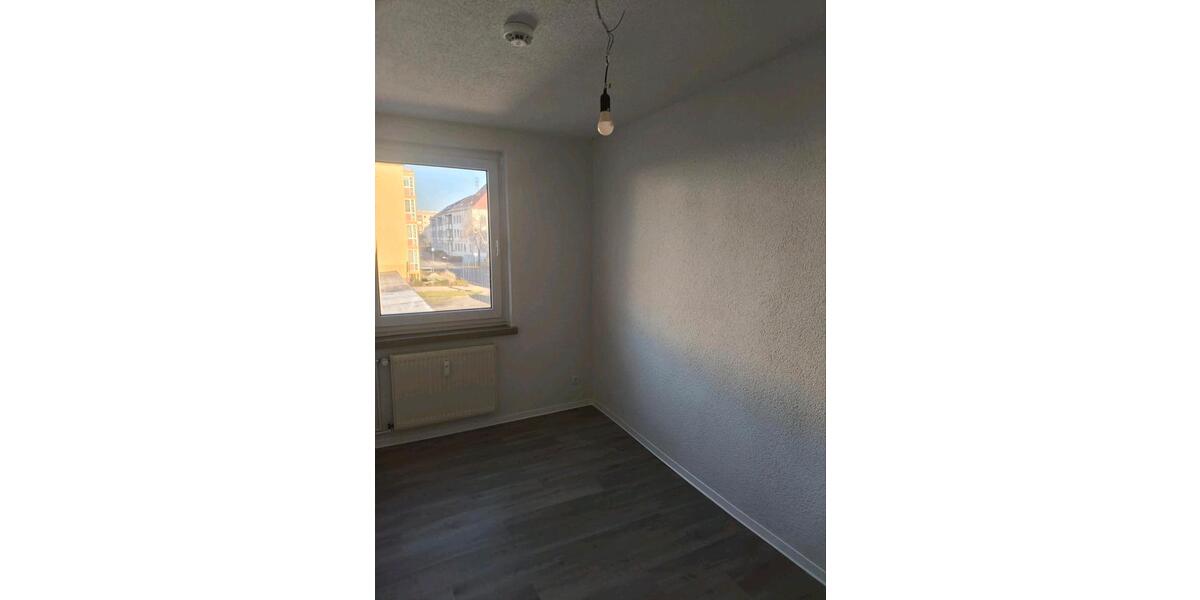 Etagenwohnung Zerbst (Anhalt) - 3 Zimmer, 60 m&sup2;, 630&euro; | Angebot:24178999