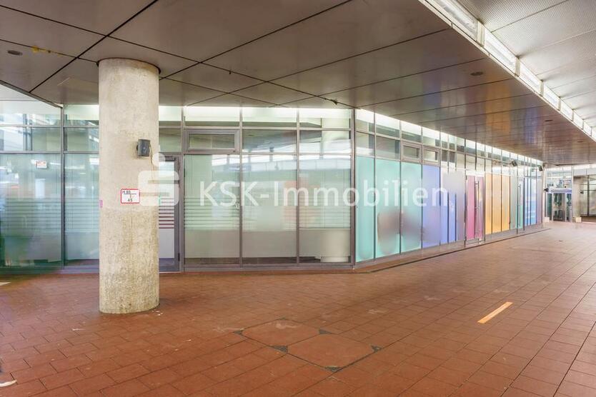 Zentraler geht es nicht! zimmer