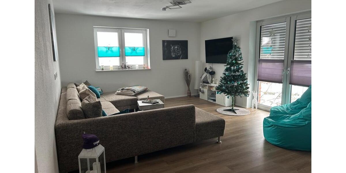 Etagenwohnung Wangerland - 3 Zimmer, 100 m&sup2;, 1.100&euro; | Angebot:25418734