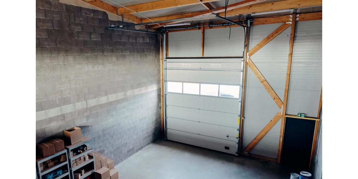 145m² Lager mit Büro | Gewerbefläche mieten in Großmehring zimmer