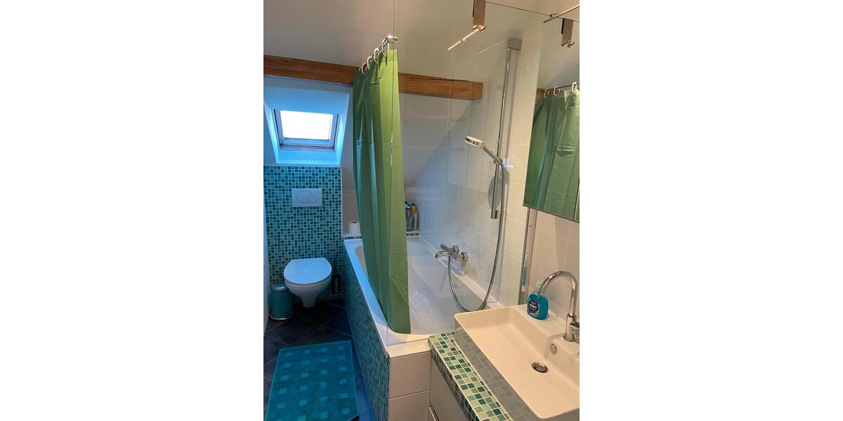 Dachgeschoßwohnung Karlsruhe Knielingen - 2.5 Zimmer, 55 m&sup2;, 1.200&euro; | Angebot:26540032