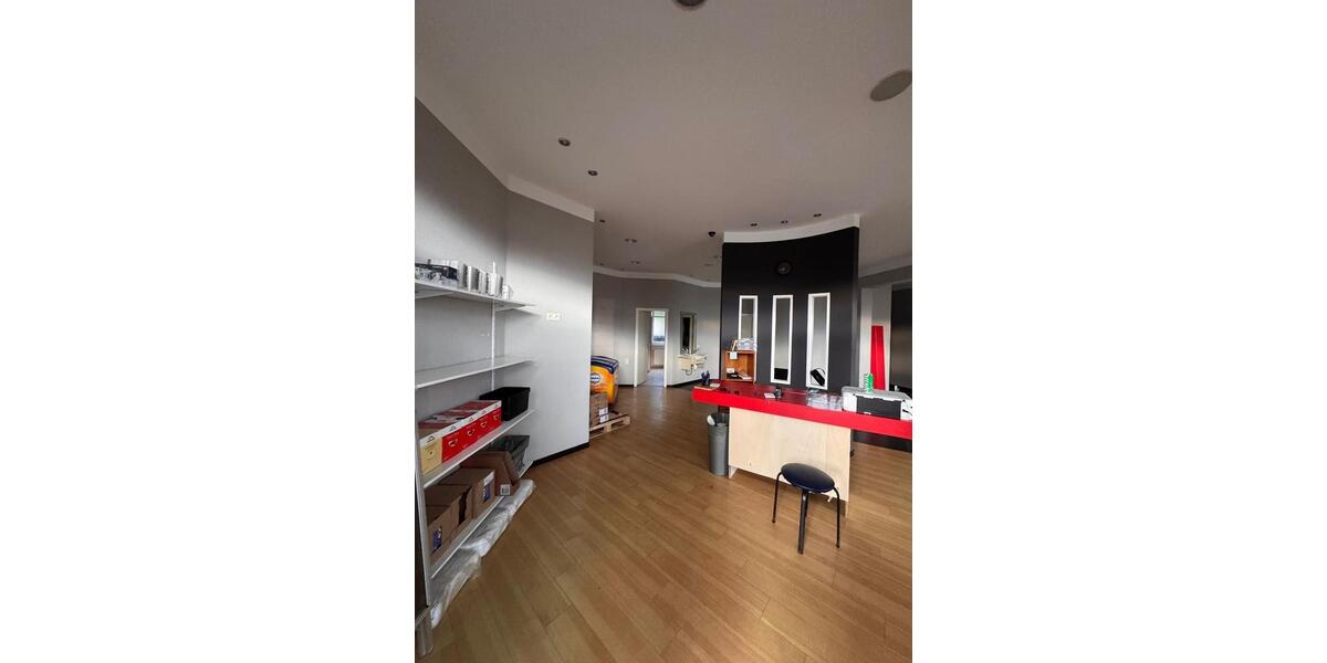 Vermietung von Räumlichkeiten zimmer