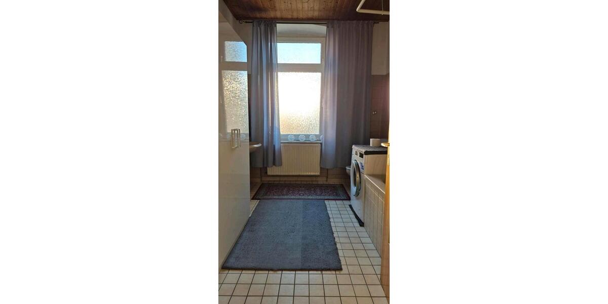 Wohnen auf Zeit Köln Kalk - 1 Zimmer, 70 m&sup2;, 650&euro; | Angebot:26644259