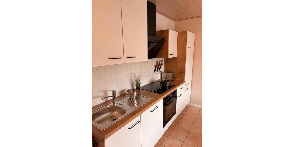 Erdgeschoßwohnung Korbach - 2 Zimmer, 60 m&sup2;, 750&euro; | Angebot:26019520