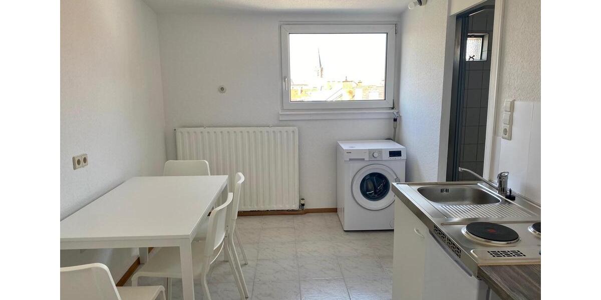 Dachgeschoßwohnung Karlsruhe - 1 Zimmer, 11 m&sup2;, 370&euro; | Angebot:26265988