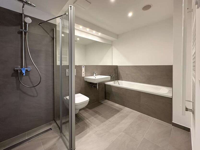 Wohnung zum Mieten in Leipzig 1.419,50 € 81.12 m² 2 zimmer