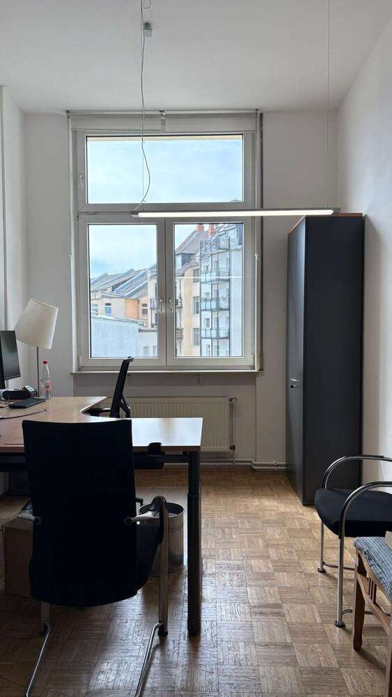 Wohnung zum Mieten in Frankfurt 340 € 15 m²