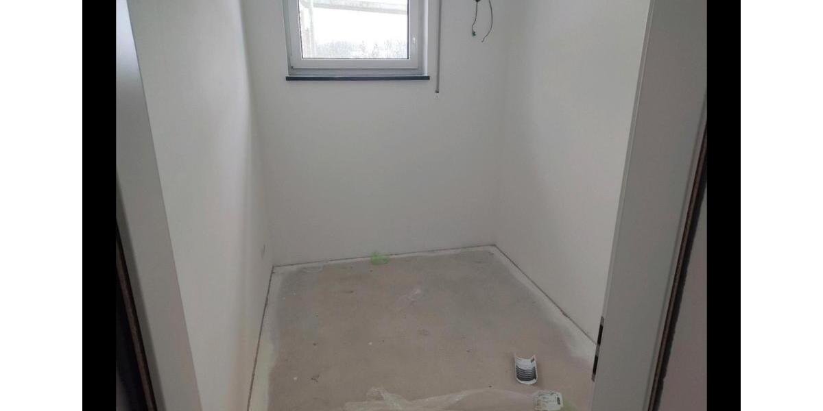 Etagenwohnung Windischeschenbach - 5 Zimmer, 98 m&sup2;, 1.000&euro; | Angebot:25907831