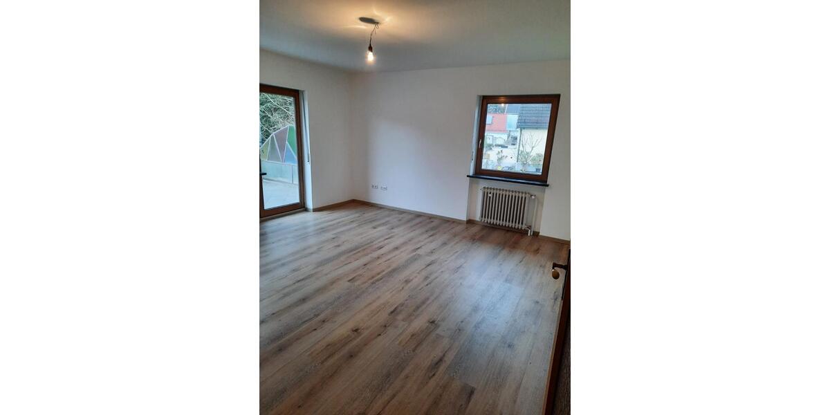 Erdgeschoßwohnung Karlsfeld - 3 Zimmer, 76 m&sup2;, 1.700&euro; | Angebot:26611743