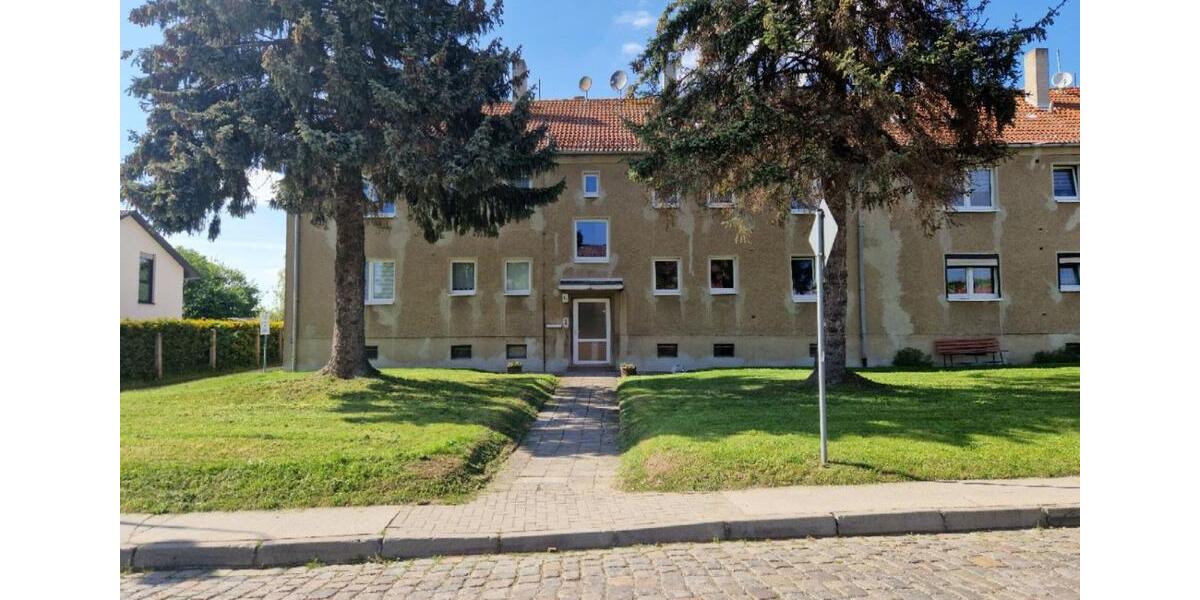 sanierte 2-Zimmer-Wohnung mit EBK und Keller 2 zimmer