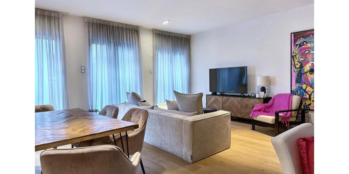 Etagenwohnung Frankfurt am Main Innenstadt - 2 Zimmer, 78 m&sup2;, 1.900&euro; | Angebot:26214812