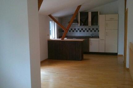 Wohnung Rehna - 2.5 Zimmer, 70 m&sup2;, 450&euro; | Angebot:26535006