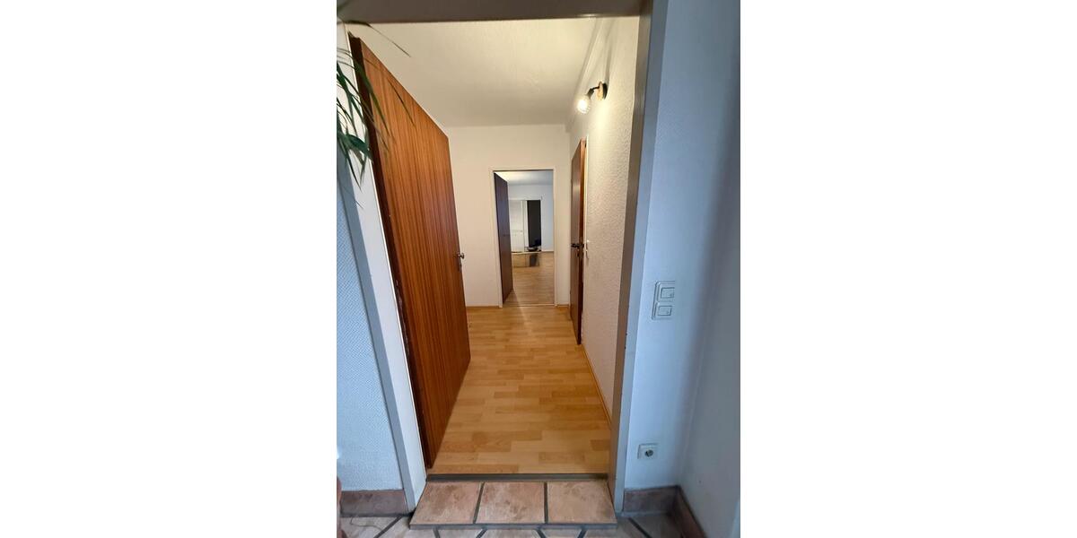 Erdgeschoßwohnung Krefeld Benrad - 1 Zimmer, 40 m&sup2;, 480&euro; | Angebot:26498591
