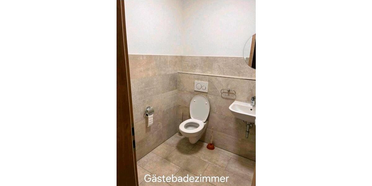 Wohnen auf Zeit Winhöring - 4 Zimmer, 150 m&sup2;, 775&euro; | Angebot:25961512